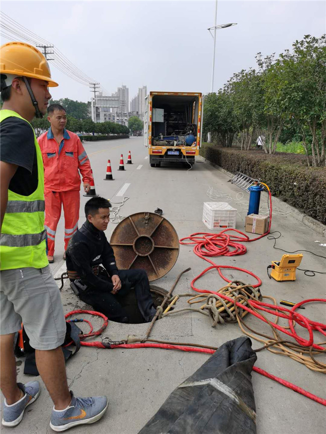 乡城翻衬法管道修复技术主要工序