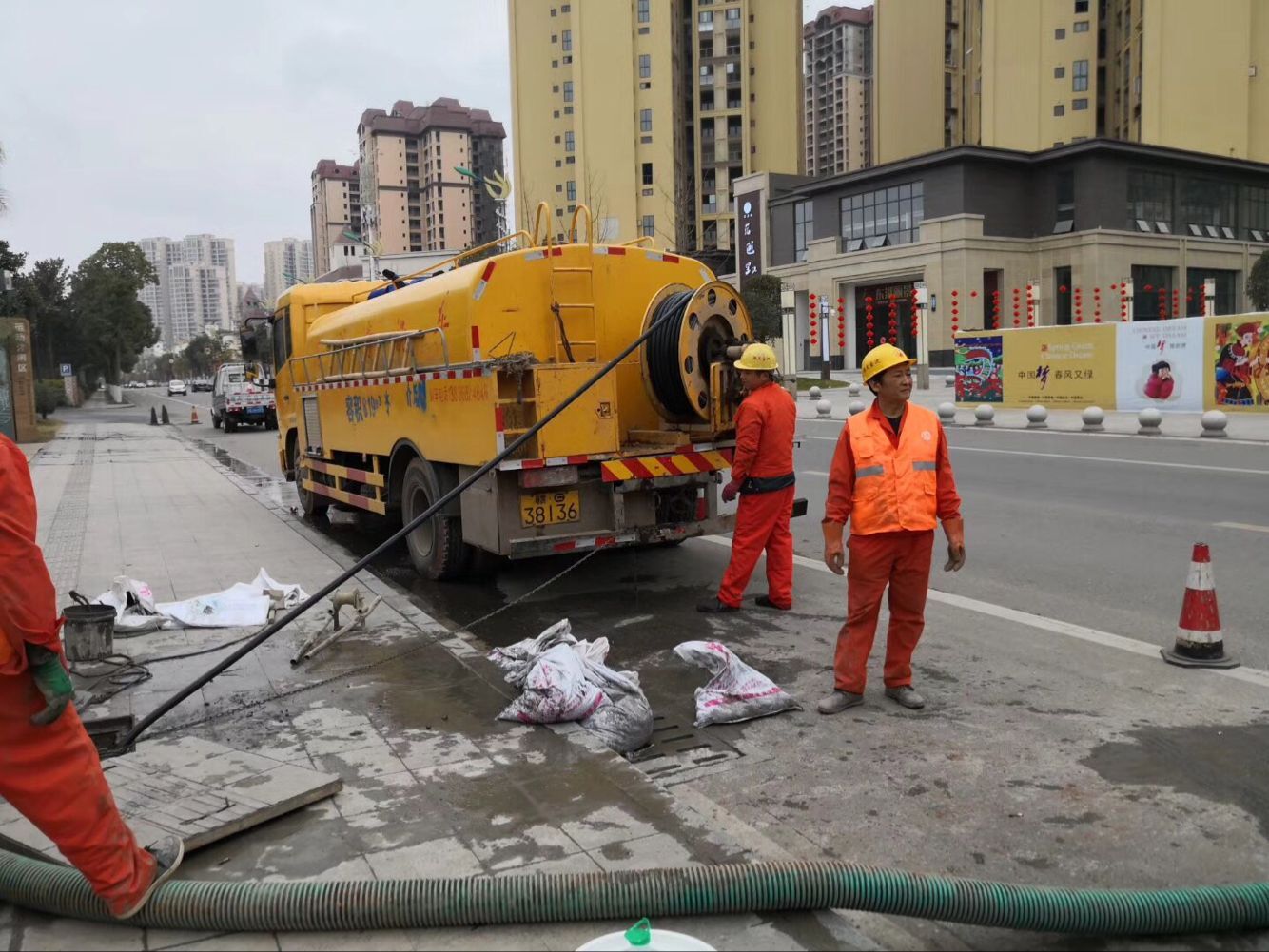 乡城排污管道清淤-管道清洗