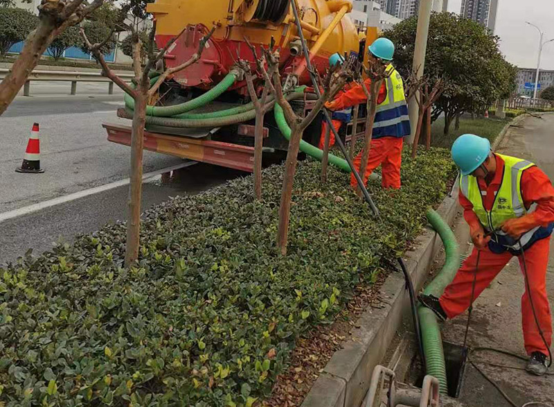 乡城市政管道清淤