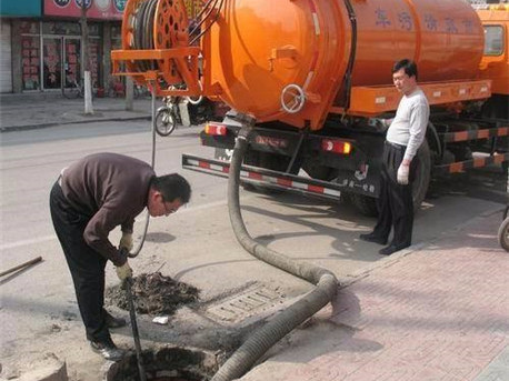 乡城清掏化粪池，健康生活从这里开始